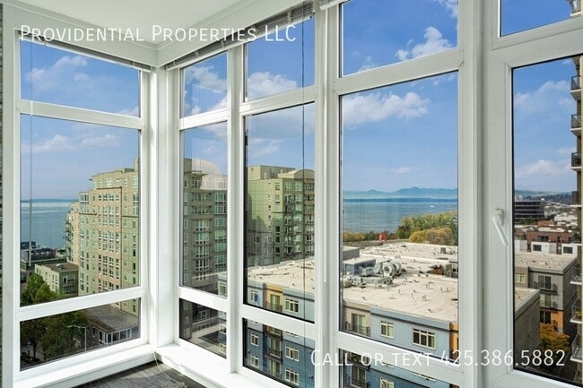 Building Photo - 2721 1st Ave