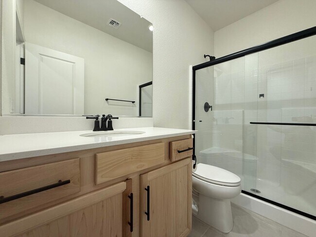 Building Photo - Spacious Southwest Las Vegas Gem | 5 Beds, Loft & 3,000+ Sq Ft Living