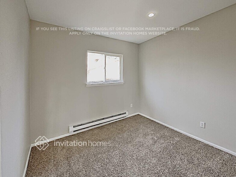 Building Photo - 1839 S Mobile St