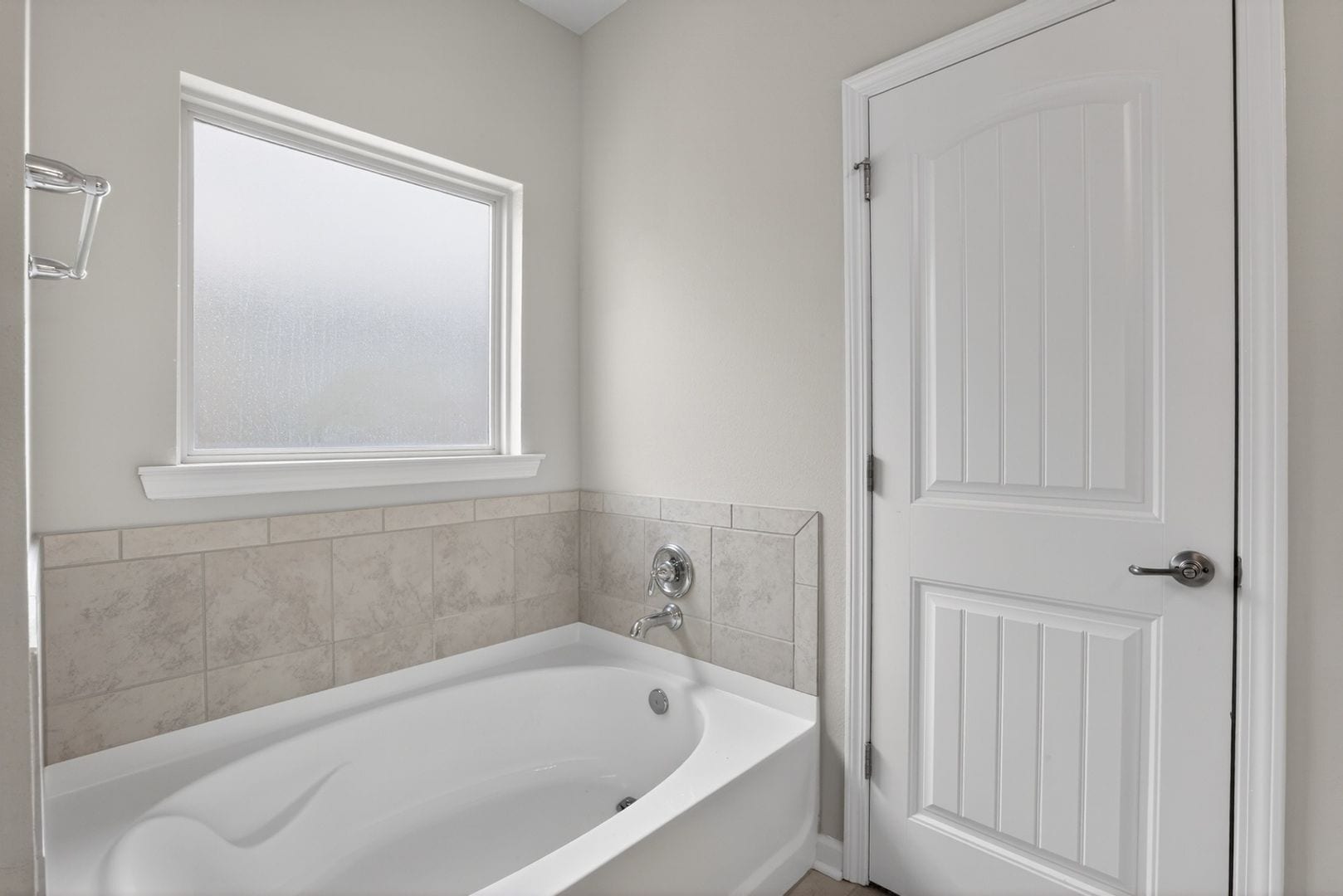 Building Photo - 1708 Sawgrass Dr