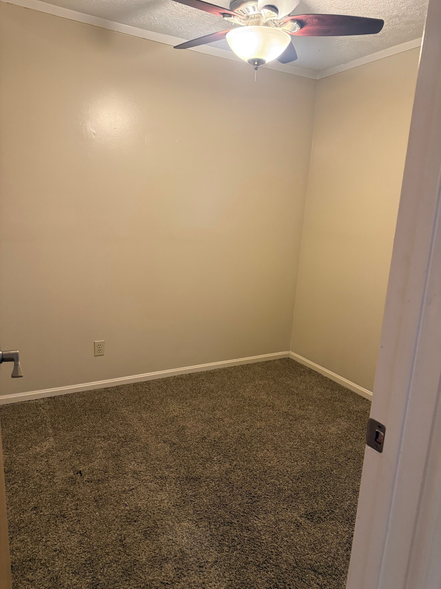 Building Photo - 290 Dorwil Dr