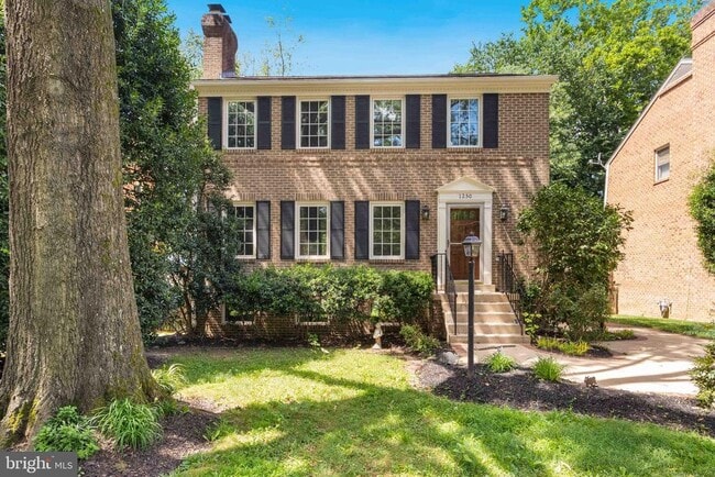 Primary Photo - 1250 Pine Hill Rd
