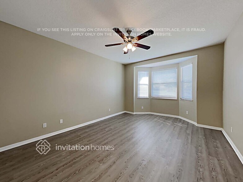 Building Photo - 2241 Brightwood Cir