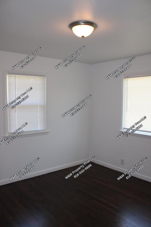 Building Photo - 3311 Freeman Ave