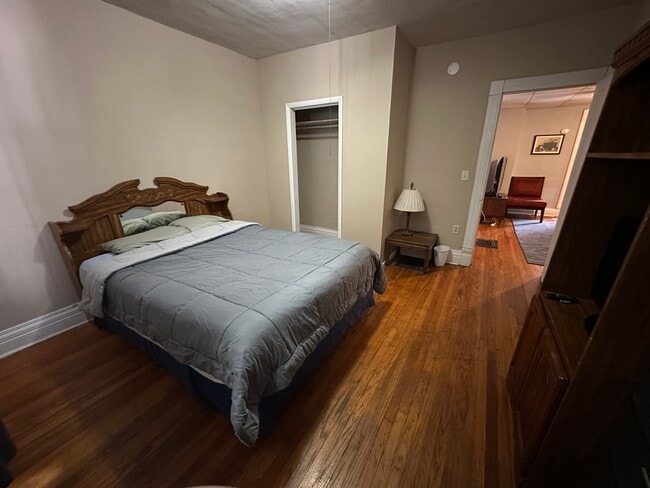 Building Photo - Grumbach Ave