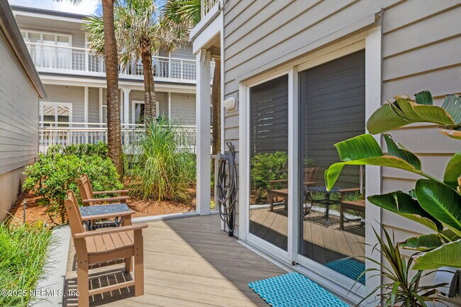 Building Photo - 169 Sea Hammock Way