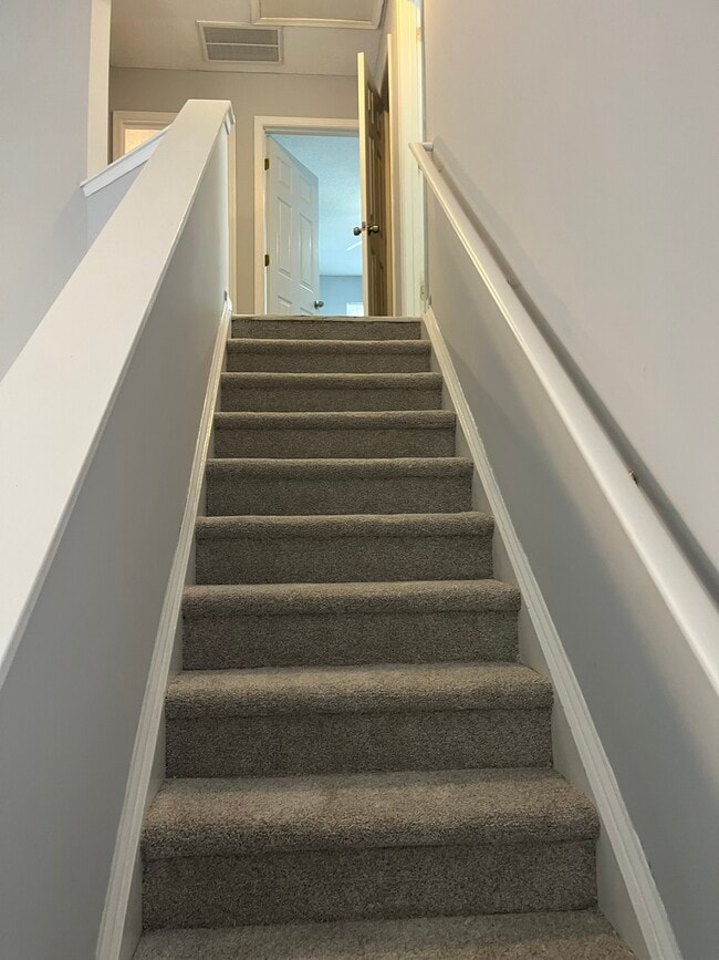 Building Photo - 5513 Stewartby Dr