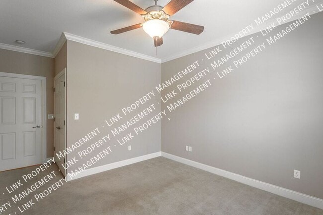 Building Photo - Coming Soon!  Almost 1800 sf Townhome in Hixson