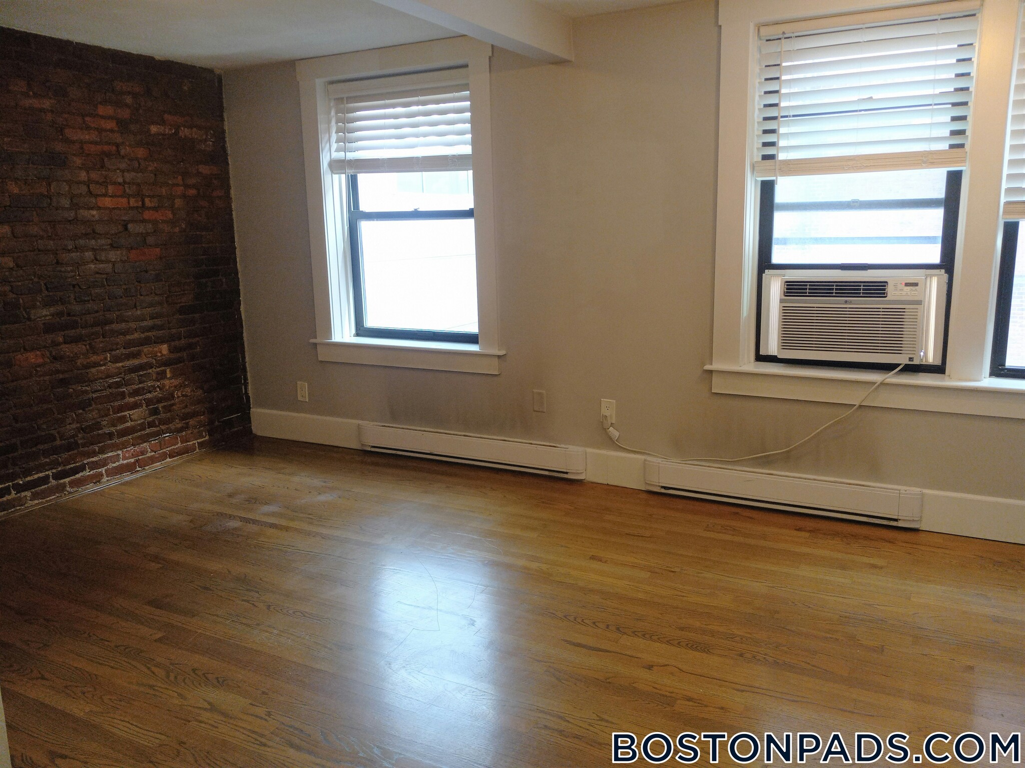 Building Photo - 90 Warrenton St