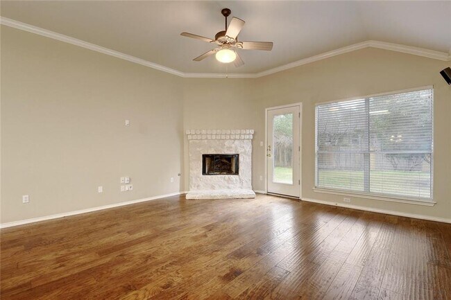 Building Photo - 10318 Broomflower Dr