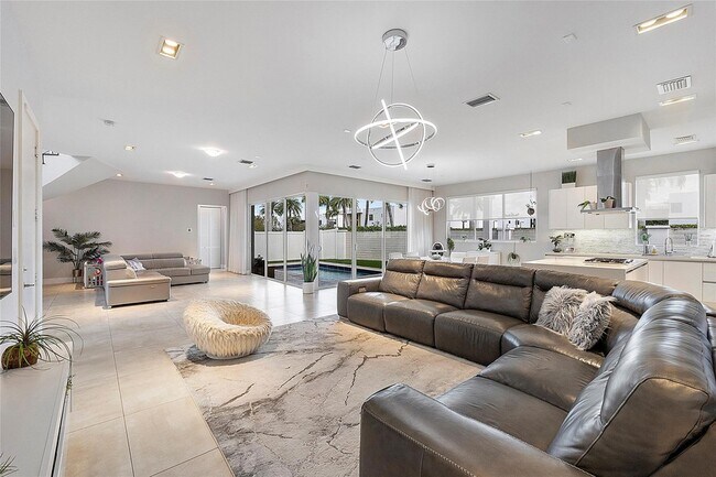 Building Photo - 7477 NW 99th Ave