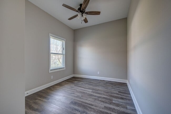 Building Photo - Fully Renovated 3-Bedroom Home with Modern Finishes – Only $1,675 a month!