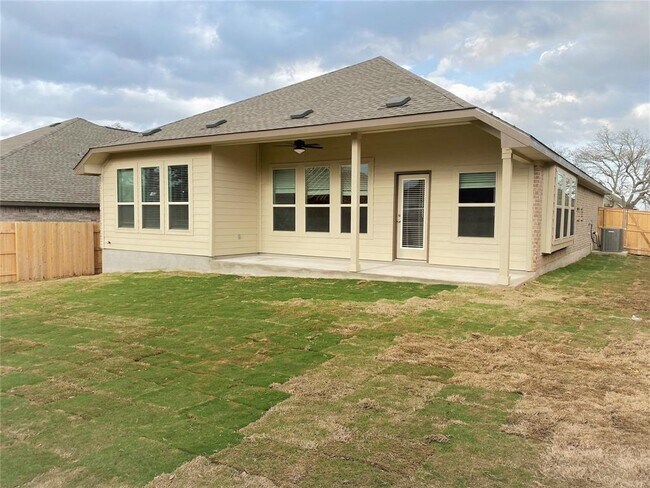Building Photo - 1309 Terrace View Dr
