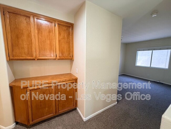 Building Photo - 266 Bluefield Ln