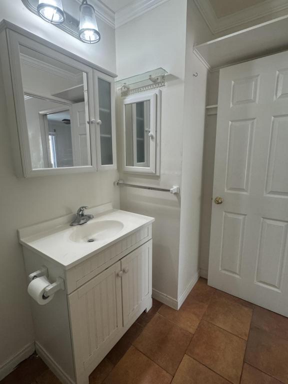 Building Photo - 3776 Alabama St