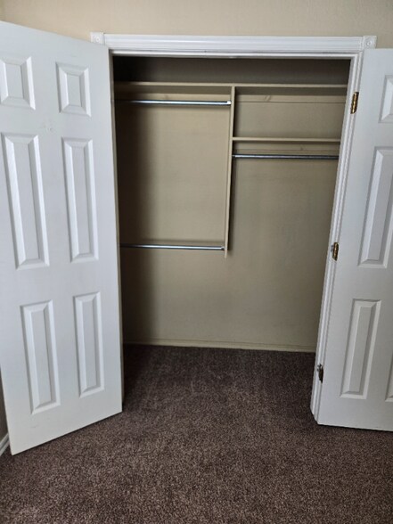 Building Photo - 22548 OK-49