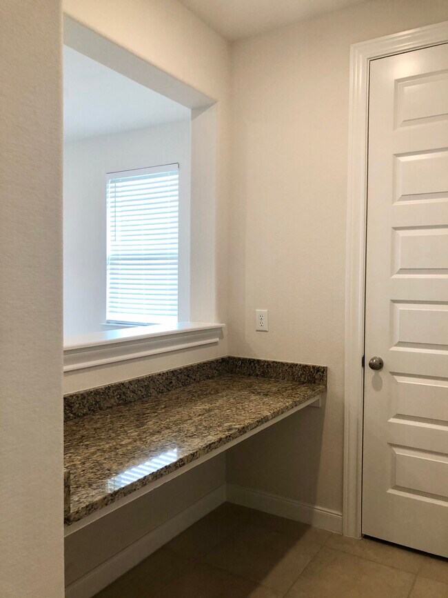 Building Photo - 12034 Dunsmore Gln Xing