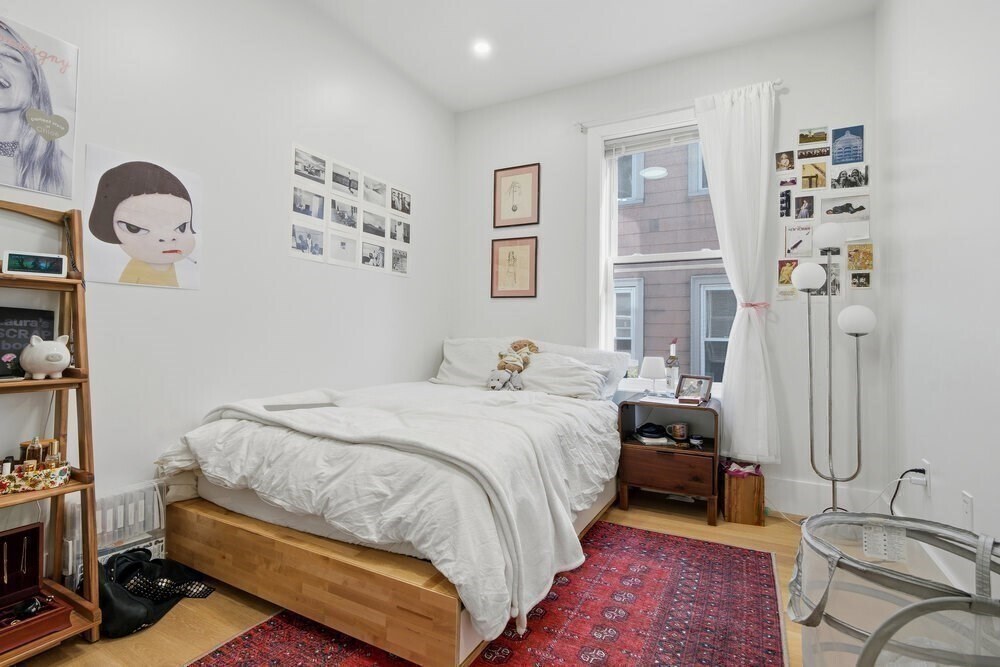 Building Photo - 97 Hillside St