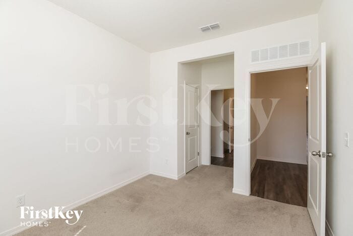 Building Photo - 288 W Mammoth Cave Dr