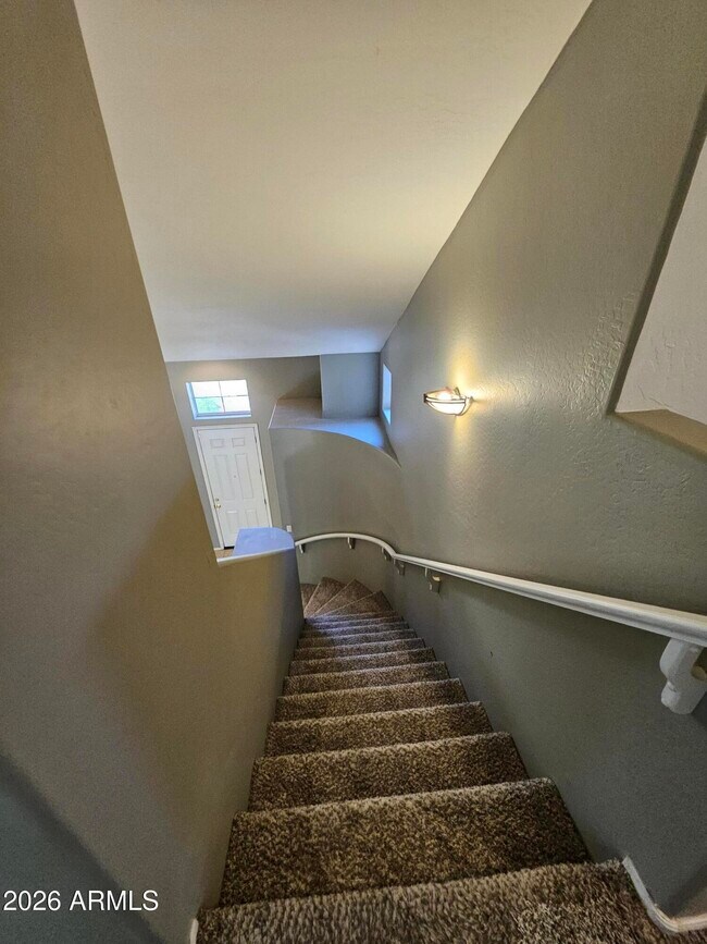 Building Photo - 3841 E Minton St