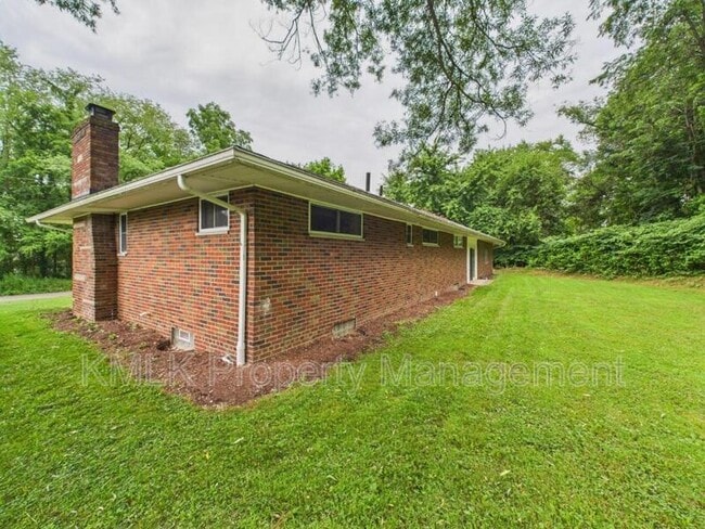 Building Photo - 2644 Kilgore St