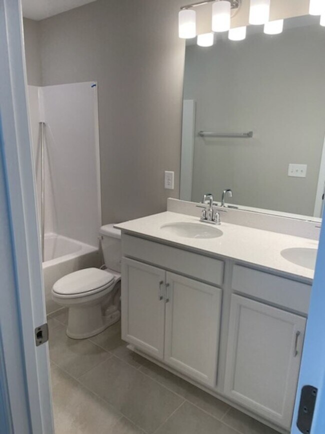 Building Photo - 3 BR 2.5 BA-  New Construction Townhouse for RENT