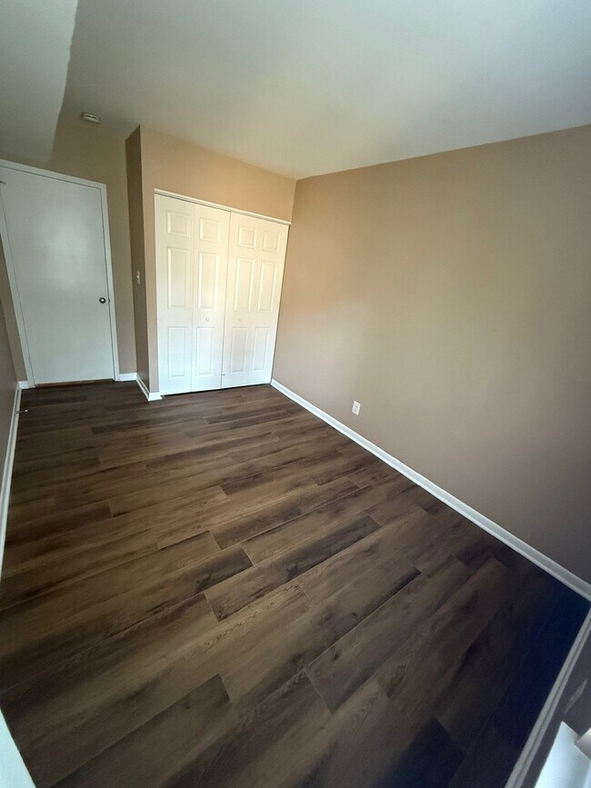 Building Photo - 2257 Castle Rock Square
