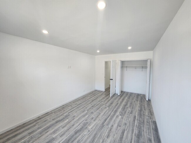 Building Photo - 7100 JFK Blvd E