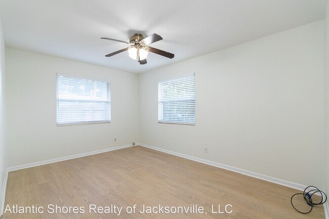 Building Photo - 4 br, 2 bath House - 1103 14th Ave. N