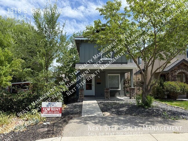 Primary Photo - 1318 S Grant Ave