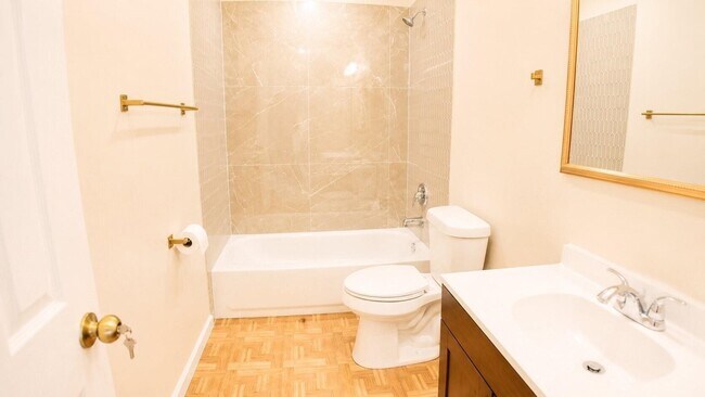 Building Photo - 9507 Wellsworth Dr