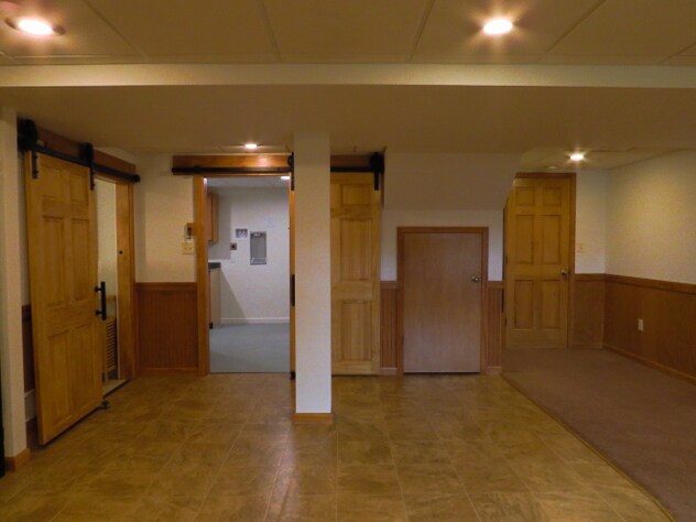 Dining Area - 365 Lynne Dr