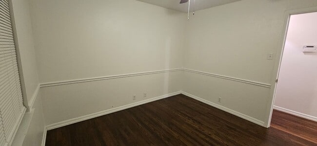 Building Photo - Marvelous 3-Bed Home in the Heart of Sherman Over 10,000 Sq Ft Lot!