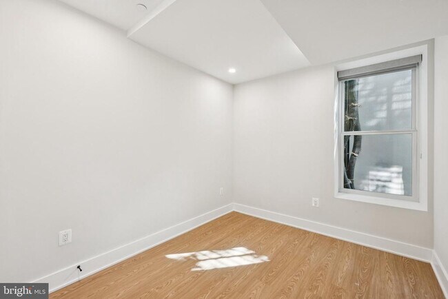 Building Photo - 2134 Wisconsin Ave NW