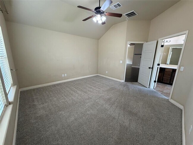 Building Photo - 3420 Bear Mountain Dr