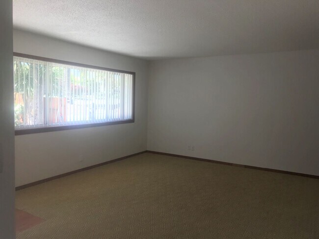 Building Photo - 11860 Los Osos Valley Rd