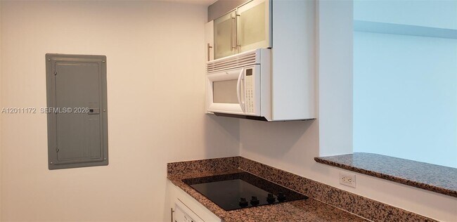 Building Photo - 325 S Biscayne Blvd