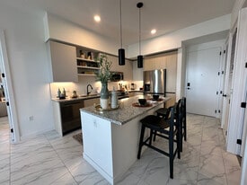 Building Photo - 16900 NE 23rd Ave