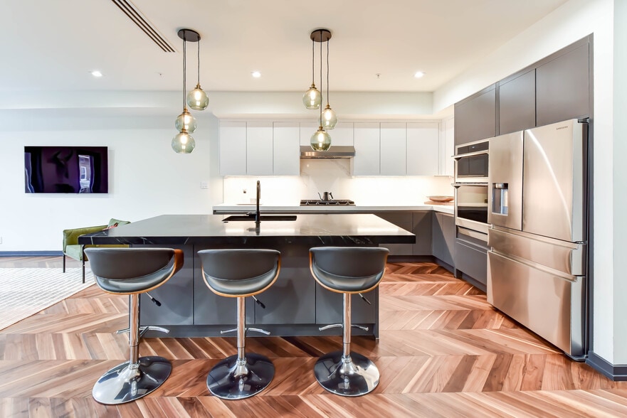 Building Photo - 1349 Randolph St NW