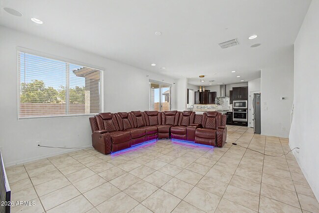 Building Photo - 5066 N 79th Ln