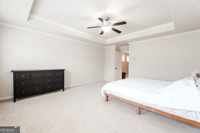 Building Photo - 801 Village Field Ct NW