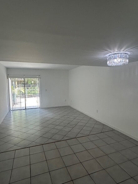 Living Room - 6221 SW 138th Ct