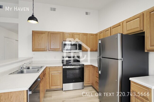 Building Photo - 11620 W 62nd Pl