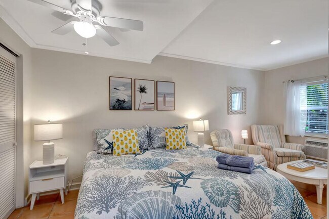 Building Photo - 2800 Broadway