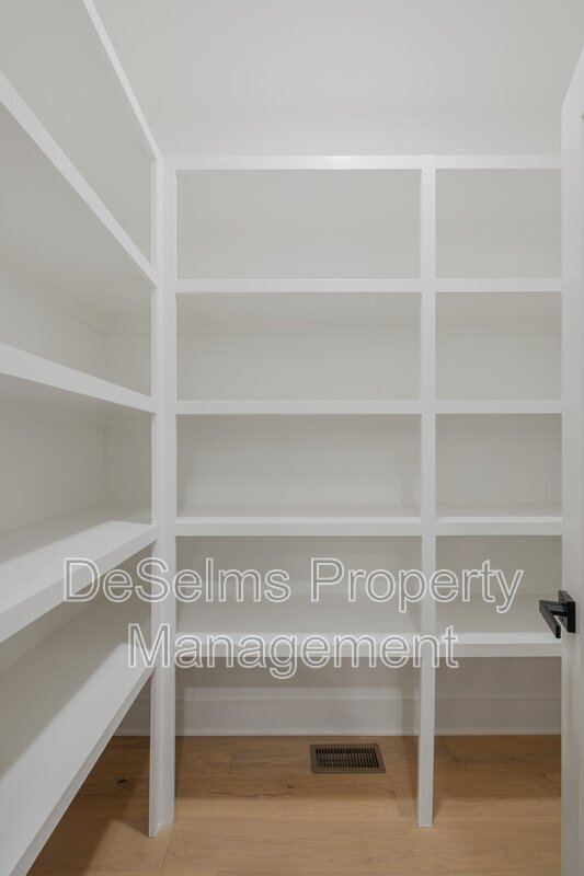 Building Photo - 337 Sophia Rain Dr
