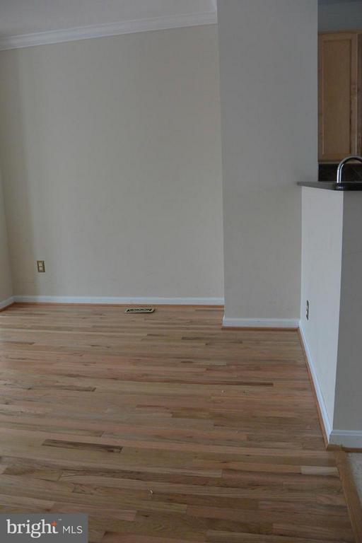 Building Photo - 5302 Chieftain Cir