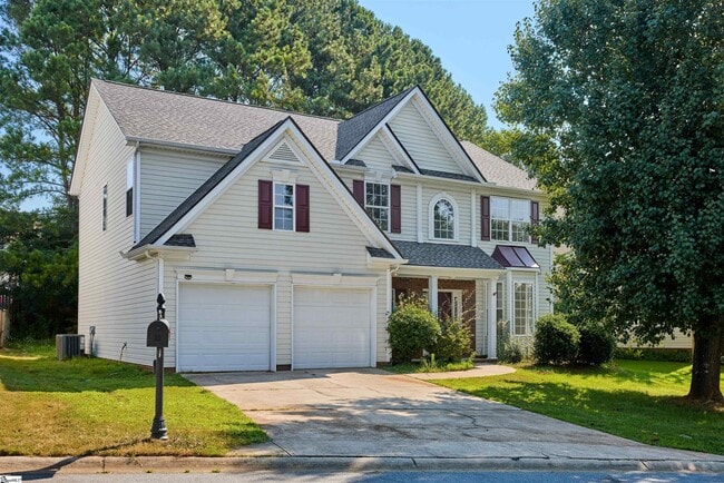 Building Photo - 307 Woodruff Lake Way