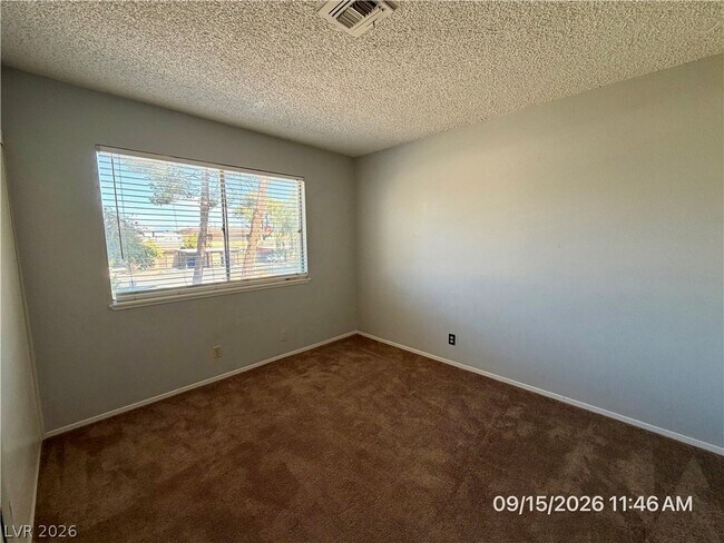 Building Photo - 6132 Meadowgrass Ln