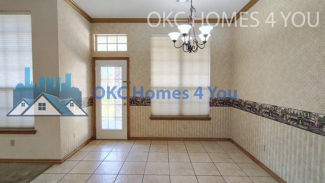 Building Photo - Beautiful 3 Bed + Office Home in Yukon off...
