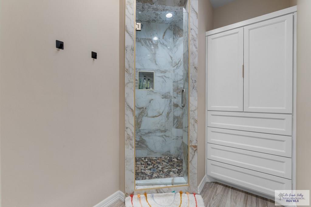 Building Photo - 6012 Wendy Lue Ct